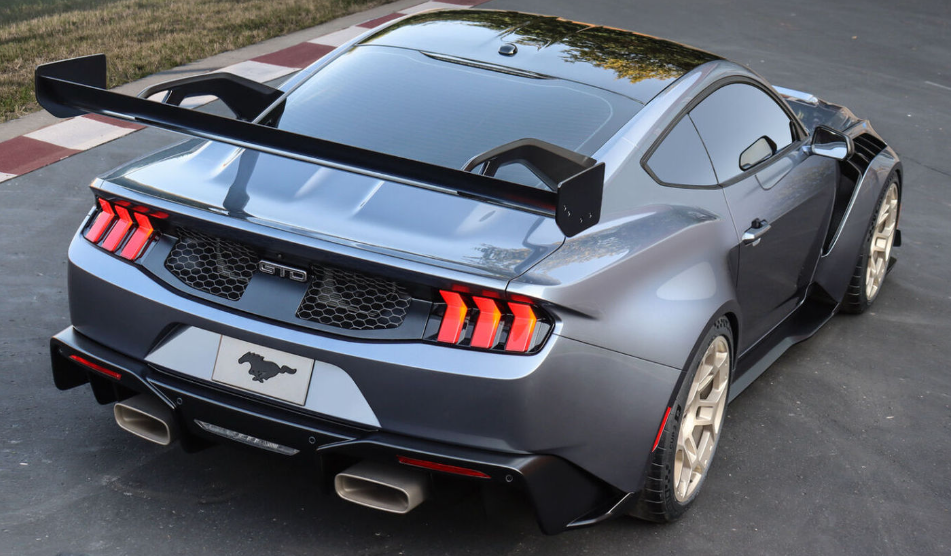 Mustang S650 GTD Rear RHS